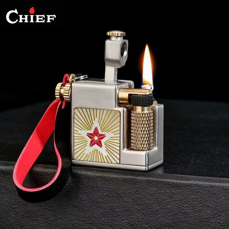 Fire Starting Kit - CHIEF 715 ミニスクエアフリントライターリフトアーム耐久性のある金属ペンダントファッションギフト彼氏男性向け
