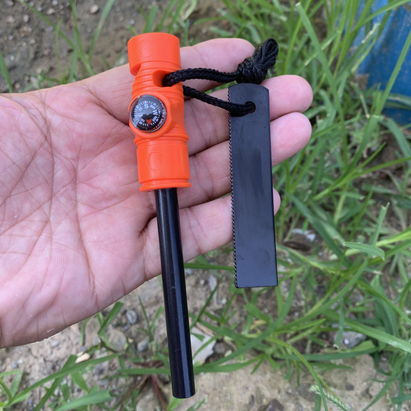 多機能ロングタクティカルサバイバルツール（マグネシウムファイ - Magnesium Fire Starter のレビューと価格
